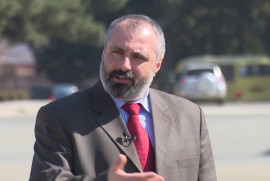 Karabağ Dışişleri Bakanı: Aliyev'in açıklamaları, Artsakh'ın asla Azerbaycan'ın bir parçası olmayacağını bir kez daha kanıtlıyor