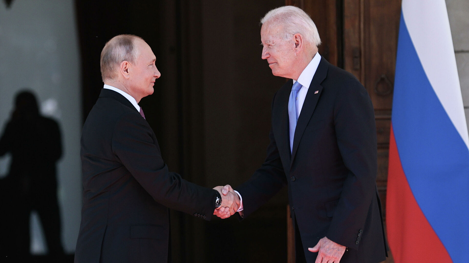 Biden-Putin zirvesi sona erdi! ABD'den Rusya'ya yaptırım tehdidi