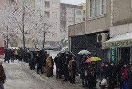 Թուրքիայում էժան հացի համար երկար հերթեր են գոյանում (տեսանյութ)