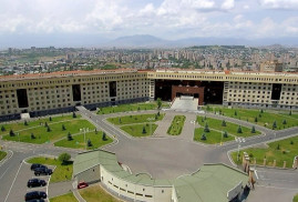 Ermenistan Savunma Bakanlığı’ndan Azerbaycan’a yalanlama: Ermenistan tarafı, Azerbaycan mevzilerine ateş etmedi