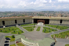 Azerbaycan, Norabak ve Sraşen yönünde bulunan Ermeni mevzilerine ateş açtı