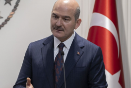 Թուրքիայի ՆԳ նախարարը՝ քաղաքացիներին․ «Ձեռքի տակ ինչ ունեք ուղարկե՛ք»