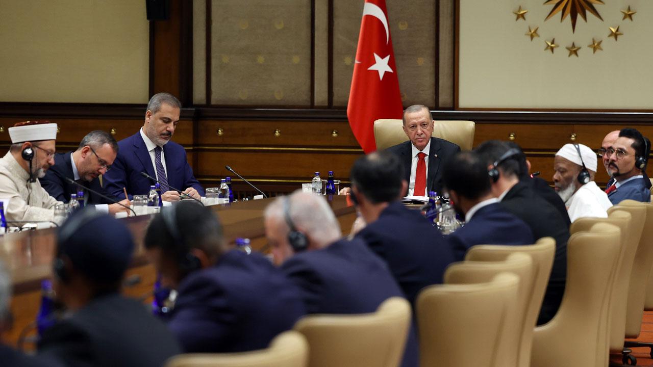 Էրդողանը հայտարարել է, որ Ղուրանի վրա հարձակումը ատելության և բարբարոսության ակտ է