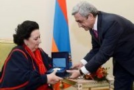Serj Sarkisyan Montserrat Caballeyi kabul etti