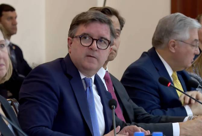 ABD'nin Devlet Sekreter Yardımcısı: "Savunma ve güvenlik konularında Ermenistan ile çalışmaya devam edeceğiz"