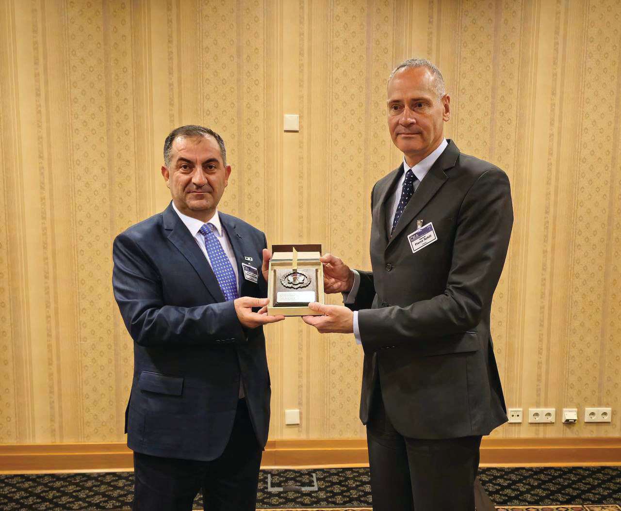 Ermenistan Genelkurmay Başkanı, Fransız Kara Kuvvetleri Komutanı ile görüştü
