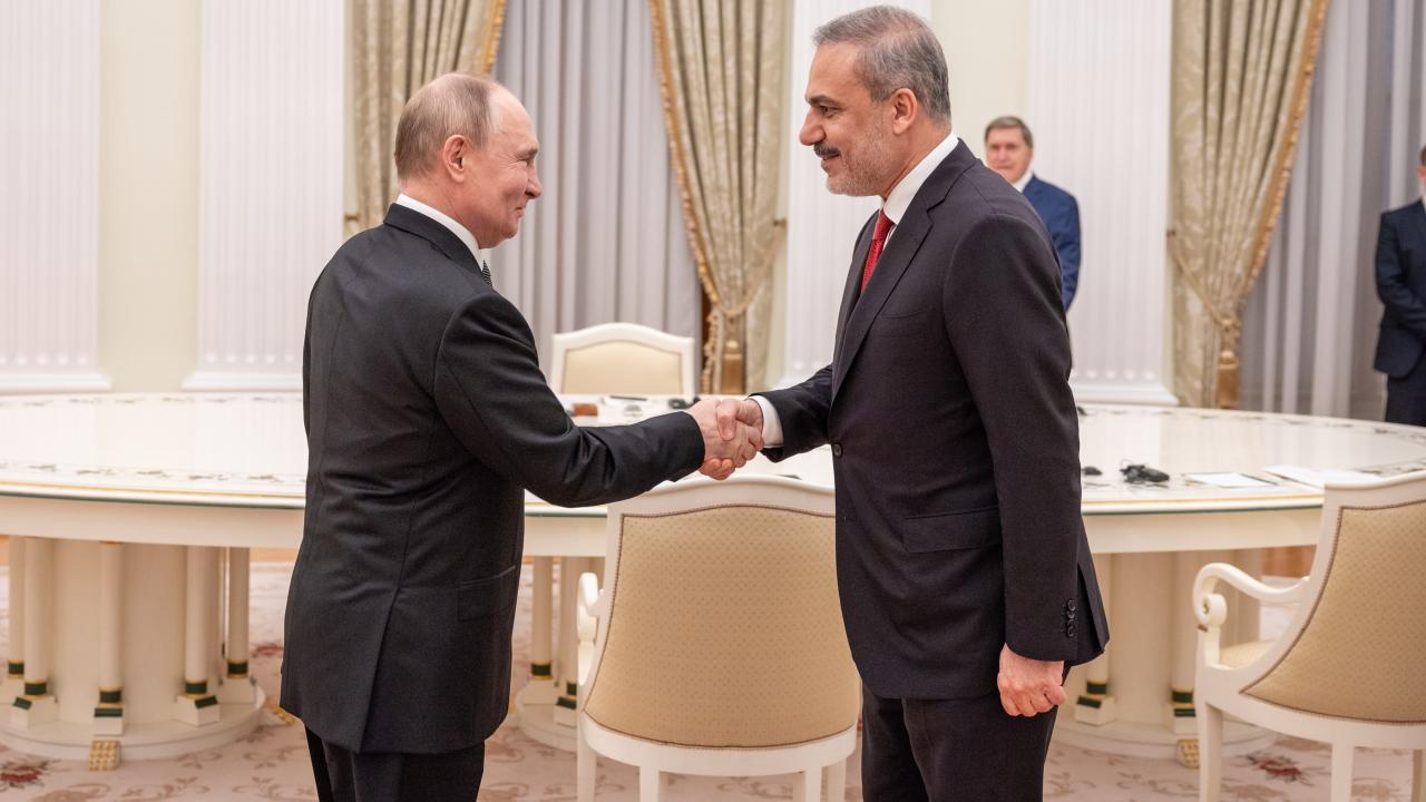 Владимир Путин принял главу МИД Турции Хакана Фидана
