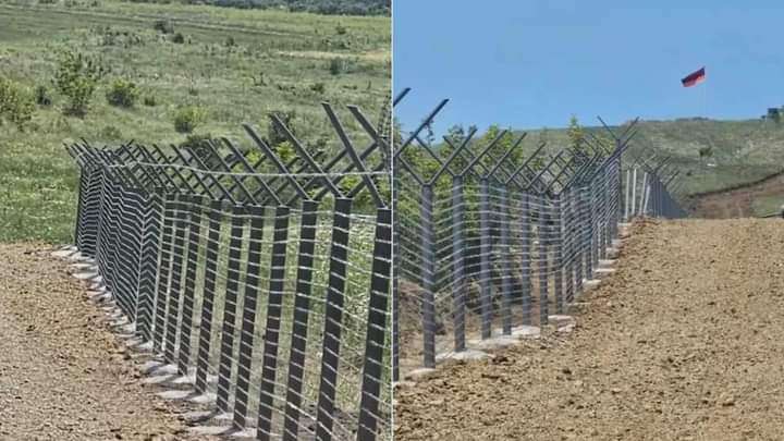 Ermenistan-Azerbaycan sınırında belirlenen bölgeye dikenli tel çitler çekildi