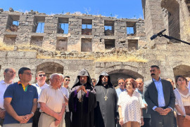 Diyarbakır Surp Sarkis Ermeni Kilisesi’nin restorasyonu başladı
