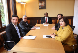 Alen Simonyan ve Azerbaycan Milli Meclis Başkanı Ekim ayında Cenevre'de buluşacak
