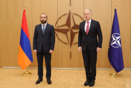 Ermenistan Dışişleri Bakanı Mirzoyan NATO Zirvesine katılacak