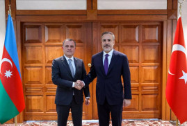 Անկարայում հանդիպել են Թուրքիայի և Ադրբեջանի ԱԳ նախարարները