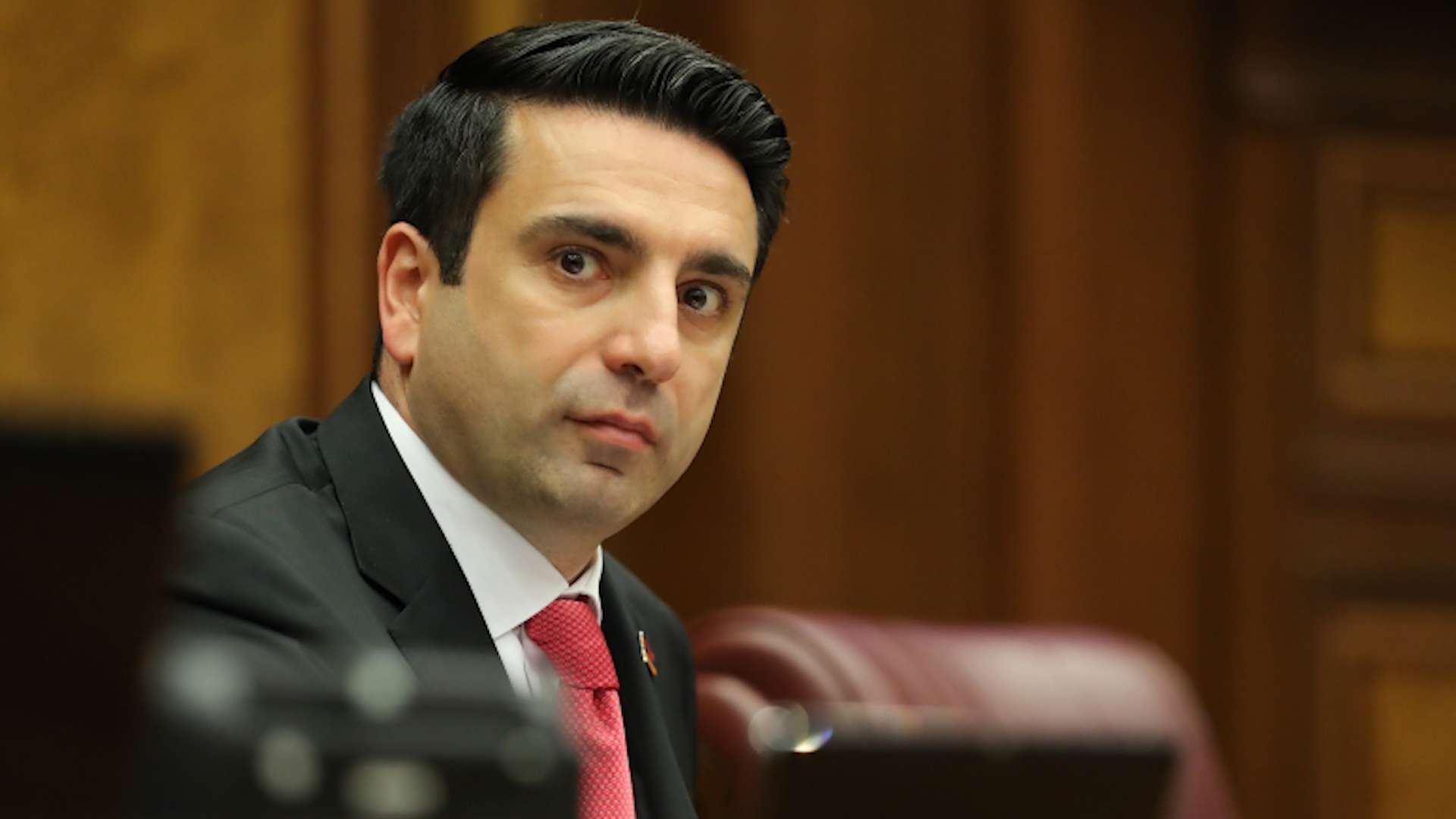 Alen Simonyan, Ermenistan'ın KGAÖ'den olası çıkması konusuna değindi