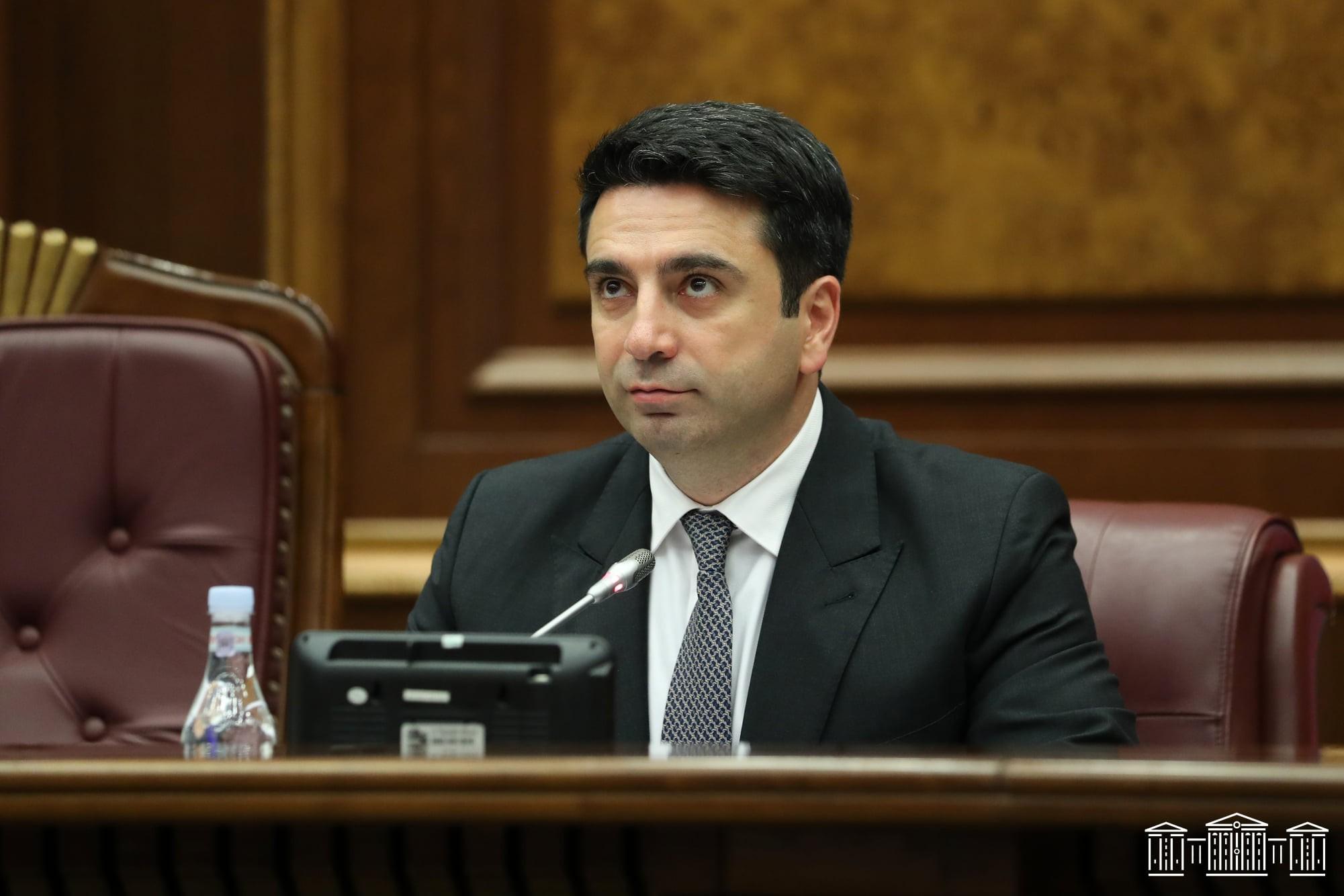 Ermenistan Parlamento Başkanı: “İran'ın "Zangezur Koridoru" konusundaki net ve sert tutumu çok önemlidir”