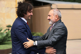 Ermenistan Başbakanı'ndan Gürcü mevkidaşına tebrik mesajı