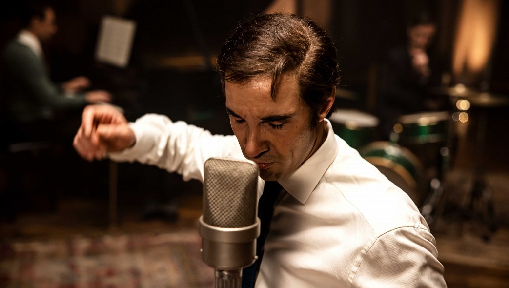 Bir Efsanenin izinde: Charles Aznavour’un hayatını anlatan "Monsieur Aznavour" filmi Ermenistan’da ekranlara çıktı