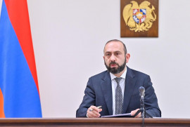 Mirzoyan: Rus askeri üssünün Ermenistan'dan çekilmesi şu anda gündemde değil